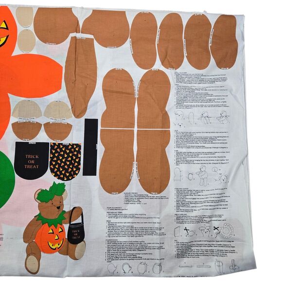 Cranston Print Works TRICK OR TREAT TEDDY Bear Craft Fabric Panel 15" Halloween - Picture 4 of 4